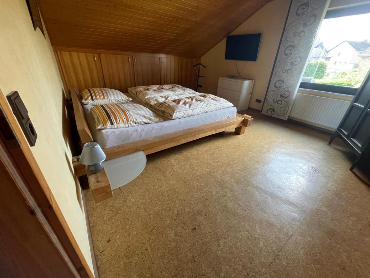 Ferienwohnung Zum Nuerburgring Munk Экстерьер фото